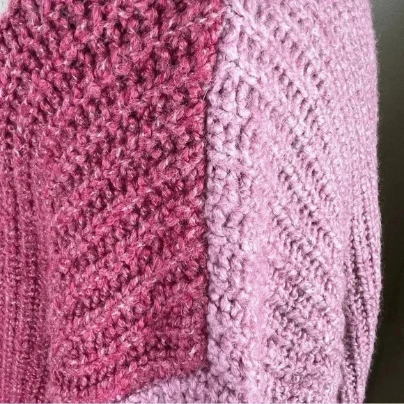 Van’s Women’s Pullover Sweater Jumper Comfortable Fit Size Medium Pink - Picture 6 of 12